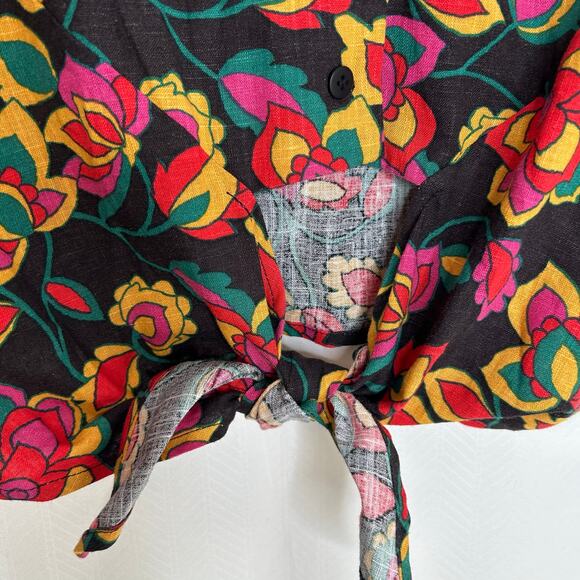 ModCloth dark floral crop top button up shirt size small whimsy retro - Picture 7 of 7